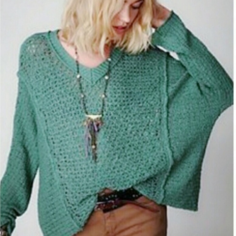 Free People green knit sweater